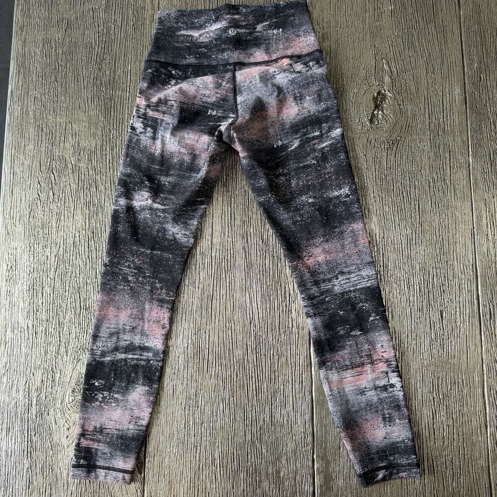 Lululemon Wunder Under High-Rise 7/8 Tight Full-On Luxtreme 25" Sz 4 - Picture 4 of 7